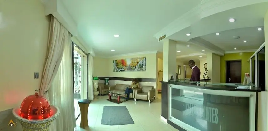 Celia's Suites