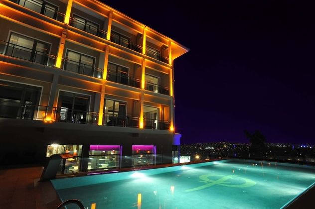Celik Palace Hotel Convention Center & Thermal SPAFotoğrafı