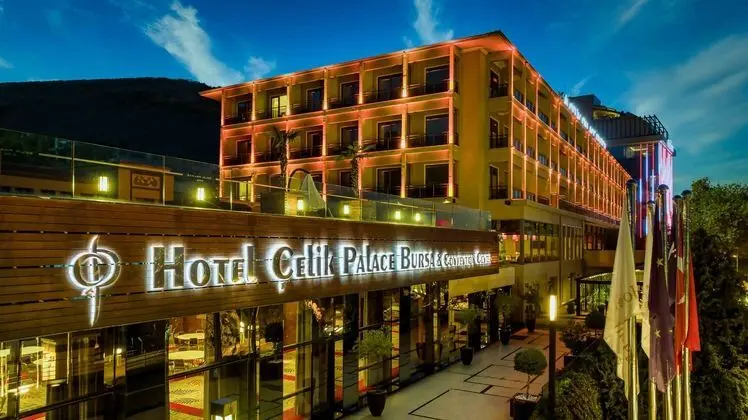 Çelik Palace Hotel Convention Center & Thermal SPA - 9