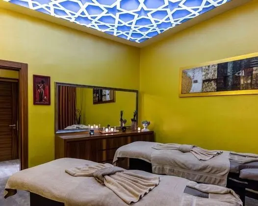 Celik Palace Hotel Convention Center & Thermal SPA - 3