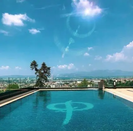 Çelik Palace Hotel Convention Center & Thermal SPA - Sonsuzluk Havuzu
