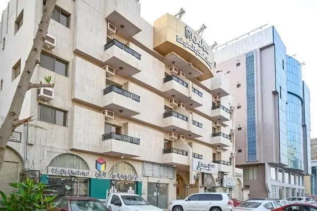Celine Aparthotel