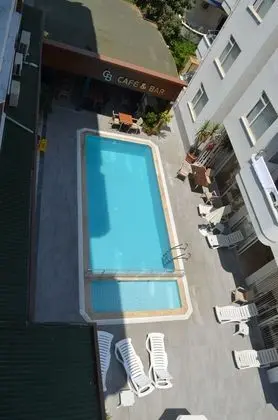 Cemal Bey Apart Otel - Havuz