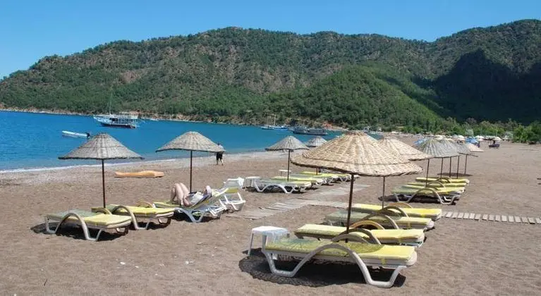 Ceneviz Hotel - Plaj
