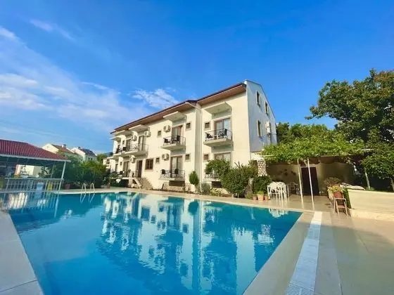 Cennet Life Hotel
