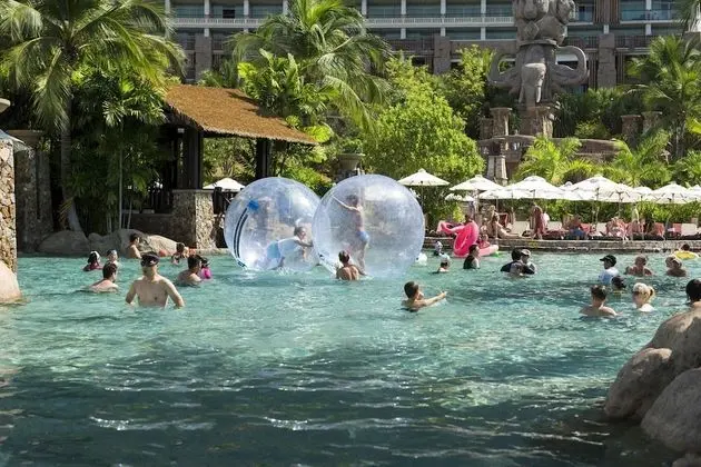 Centara Grand Mirage Beach Resort Pattaya - Havuz