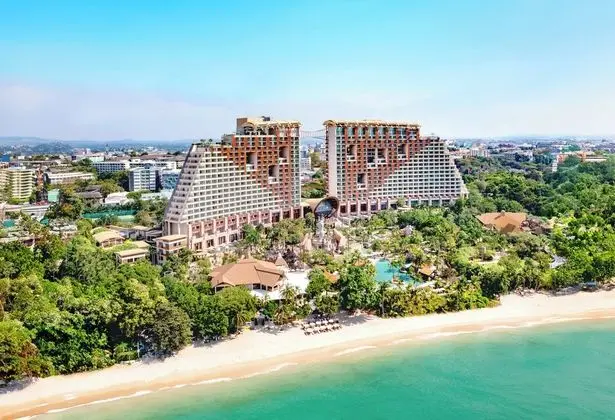 Centara Grand Mirage Beach Resort Pattaya - Öne Çıkan Resim