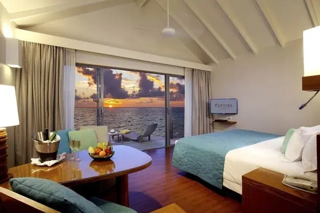 Centara Ras Fushi Resort & Spa Maldives - Oda