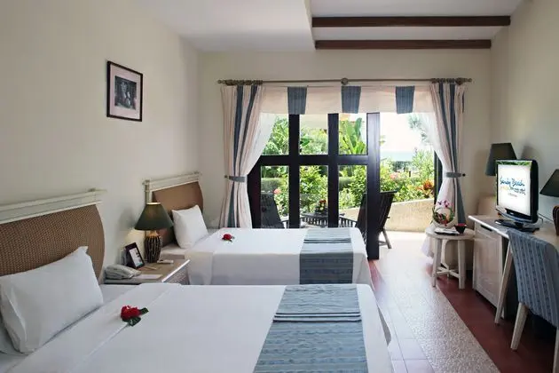Centara Sandy Beach Resort Danang - Oda