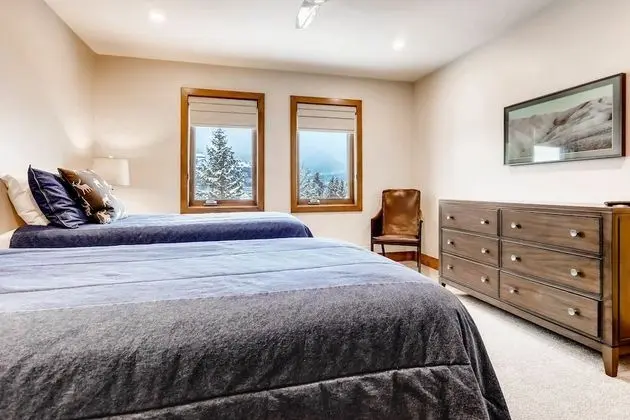 Centennial 1 Bedroom Condo Unit No. 13b - Öne Çıkan Resim