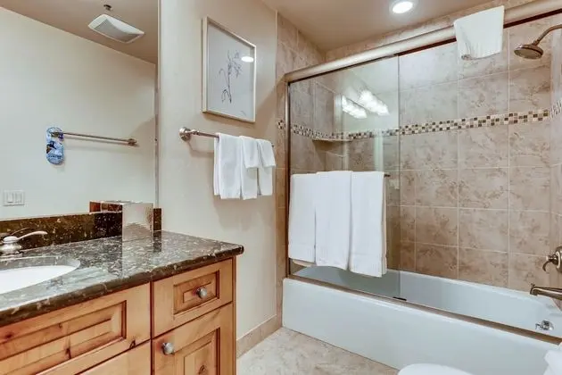 Centennial 2 Bedroom Condo Unit no. 16 - Öne Çıkan Resim