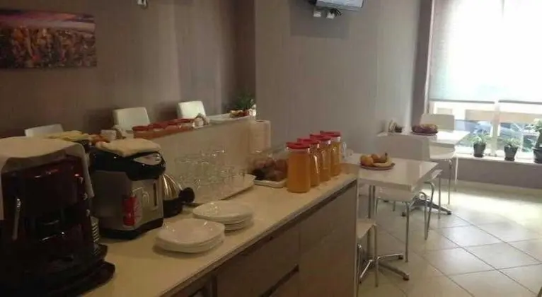 Center Rooms Oresti - Konum Öne Çıkanlar