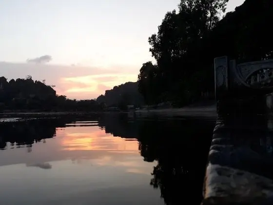 Center Tam Coc Homestay - Havuz