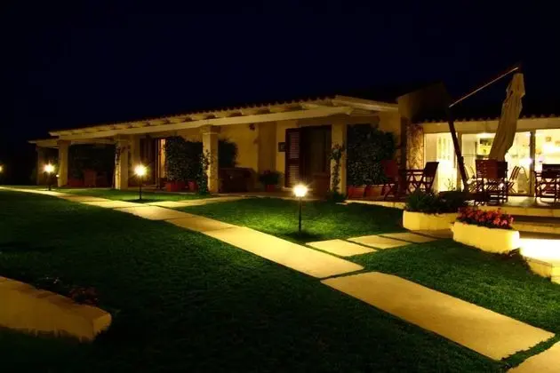 Cento Ulivi Hotel - B&B - Dış Mekan