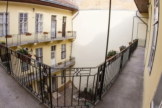 Central Hotel 21 - Dış Mekan