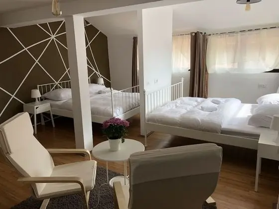 Central Antique Apartments