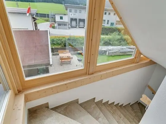 Central Apartment With Balcony, Terrace, Garden, Deckchairs - İç Mekan