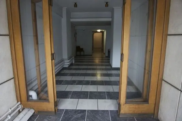Central Apartment near Metro station - Lobi