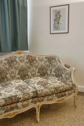 Central apartment on pedestrian street - İç Mekan