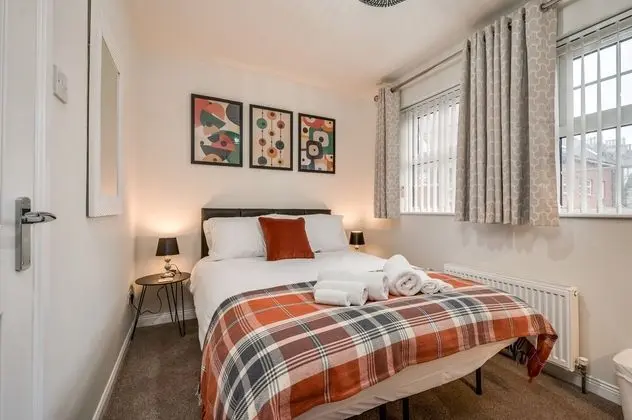Central Belfast Apartments: Ashley Mews - Oda