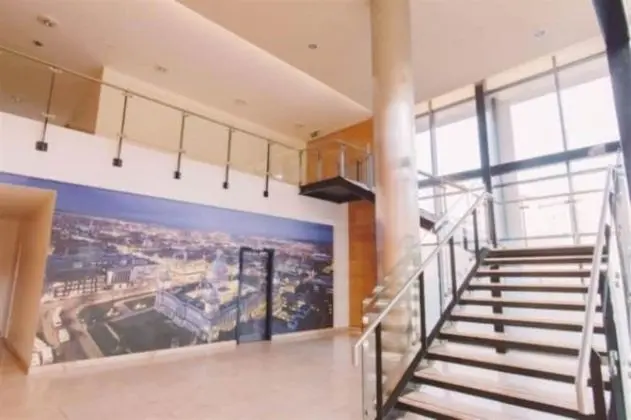 Central Belfast Apartments: Victoria - Lobi