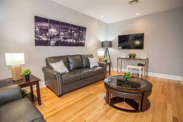 Central Boston 5 Bed 2 Bath North End-sleeps 10
