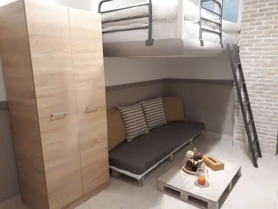 Central Cozy Cute Downtown Studio 1BR