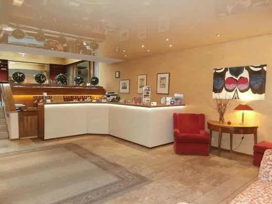 Central Hotel - Lobi