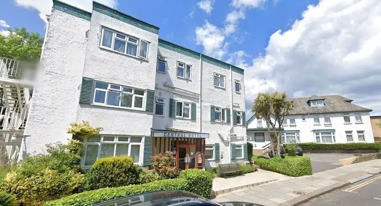 Central Hotel Golders Green
