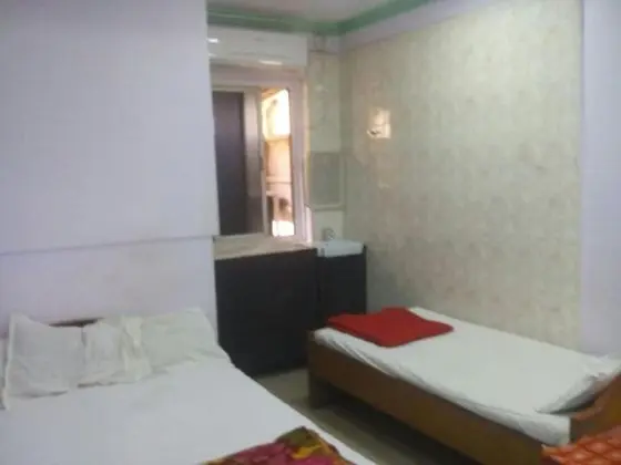 Central Guest House - Oda
