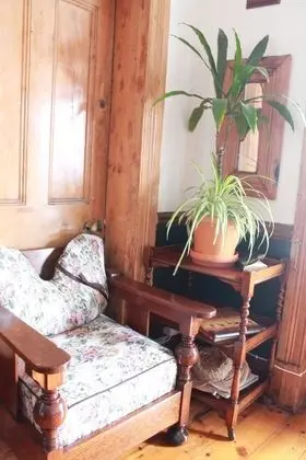 Central Hotel Guest House - Lobi