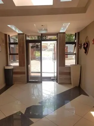 Central Lodge Hotels - Lobi