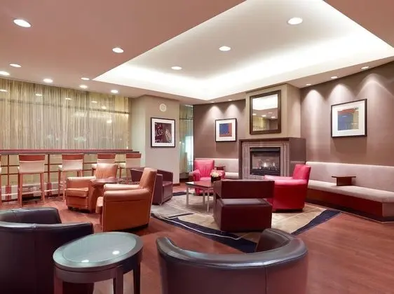 Central Loop Hotel - Lobi