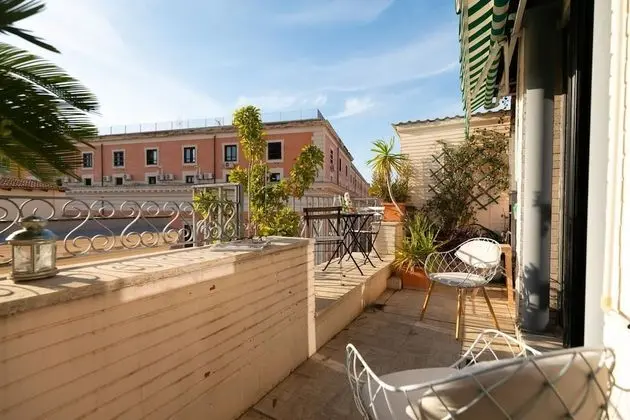 Central and Lovely 2BR Apartment With Terrace