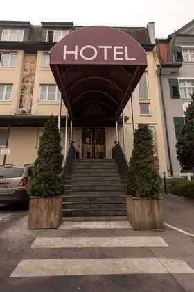 Central Hotel Löwen - Dış Mekan