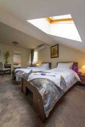 Central Lux Hotel Kragujevac - Oda