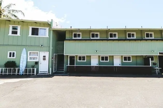 Central Maui Hostel
