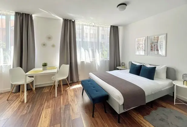 Central Passage Apartments - Öne Çıkan Resim