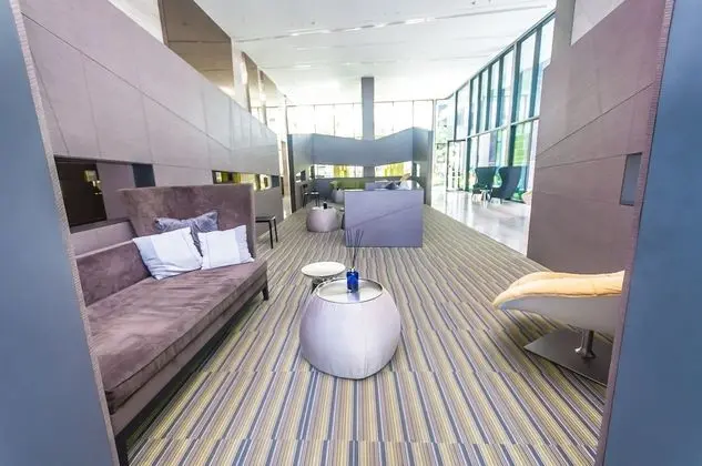 Central Pattaya Residence - The BASE Condo Pattaya - Lobi