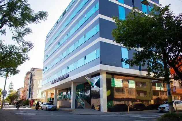 Hotel Central Plaza - Dış Mekan