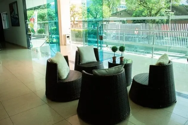 Hotel Central Plaza - Lobi