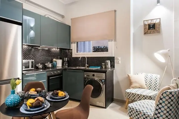 Central Safe Smart Apartment - Mutfak