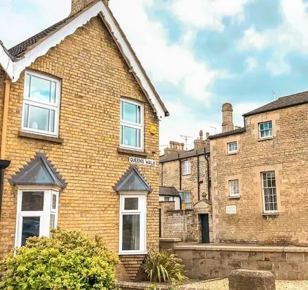 Central Stamford Townhouse - Öne Çıkan Resim