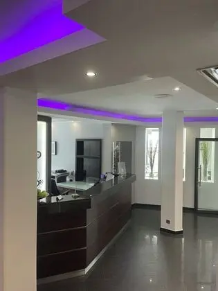 Central Hotel - Lobi