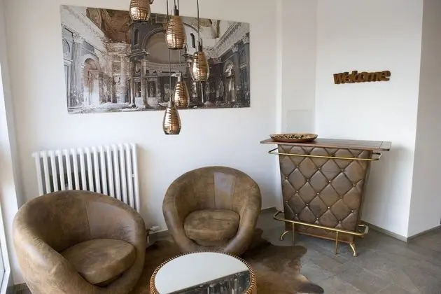 Hotel Central Wesseling - Lobi