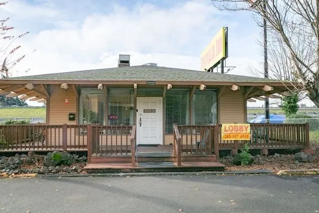 Centralia Inn - Lobi