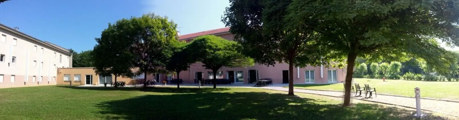 Hotel Centre Vallée Bleue - Dış Mekan