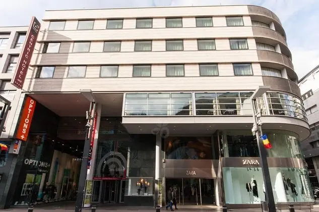 Centric Atiram Hotel