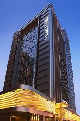 Centro Capital Centre - Dış Mekan