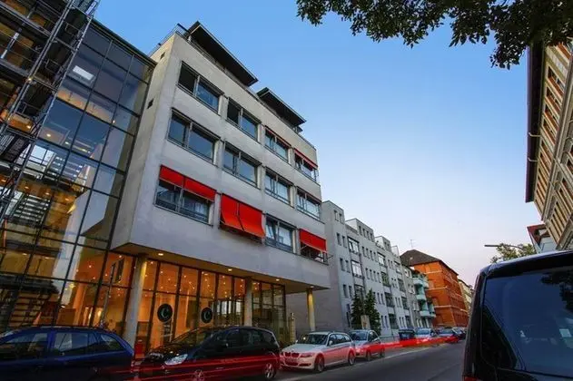 Centro Hotel Celler Tor - Genel